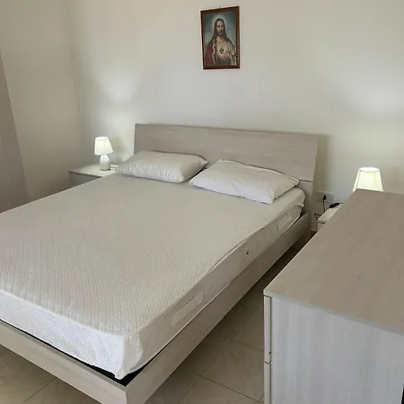 Daire Specchiarica San Pietro in Bevagna