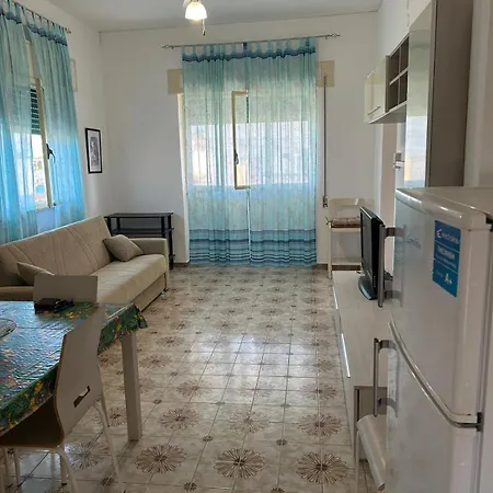 Specchiarica Apartment